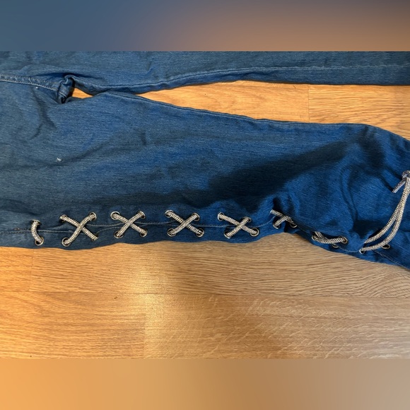 Stretchy rhinestone sparkle threaded side bootcut Jean - Picture 3 of 4